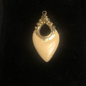 Simply Vera Vera Wang pendant